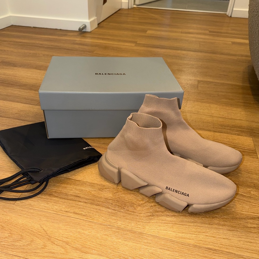 Balenciaga Men’s Speed 2.0 Recycled Knit Sneaker in Beige